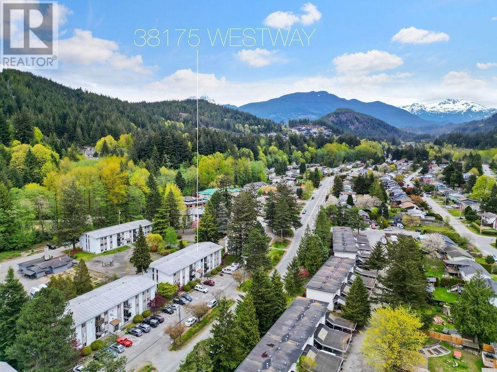 38175 Westway Avenue Unit 26, Squamish, BC V8B 0C2