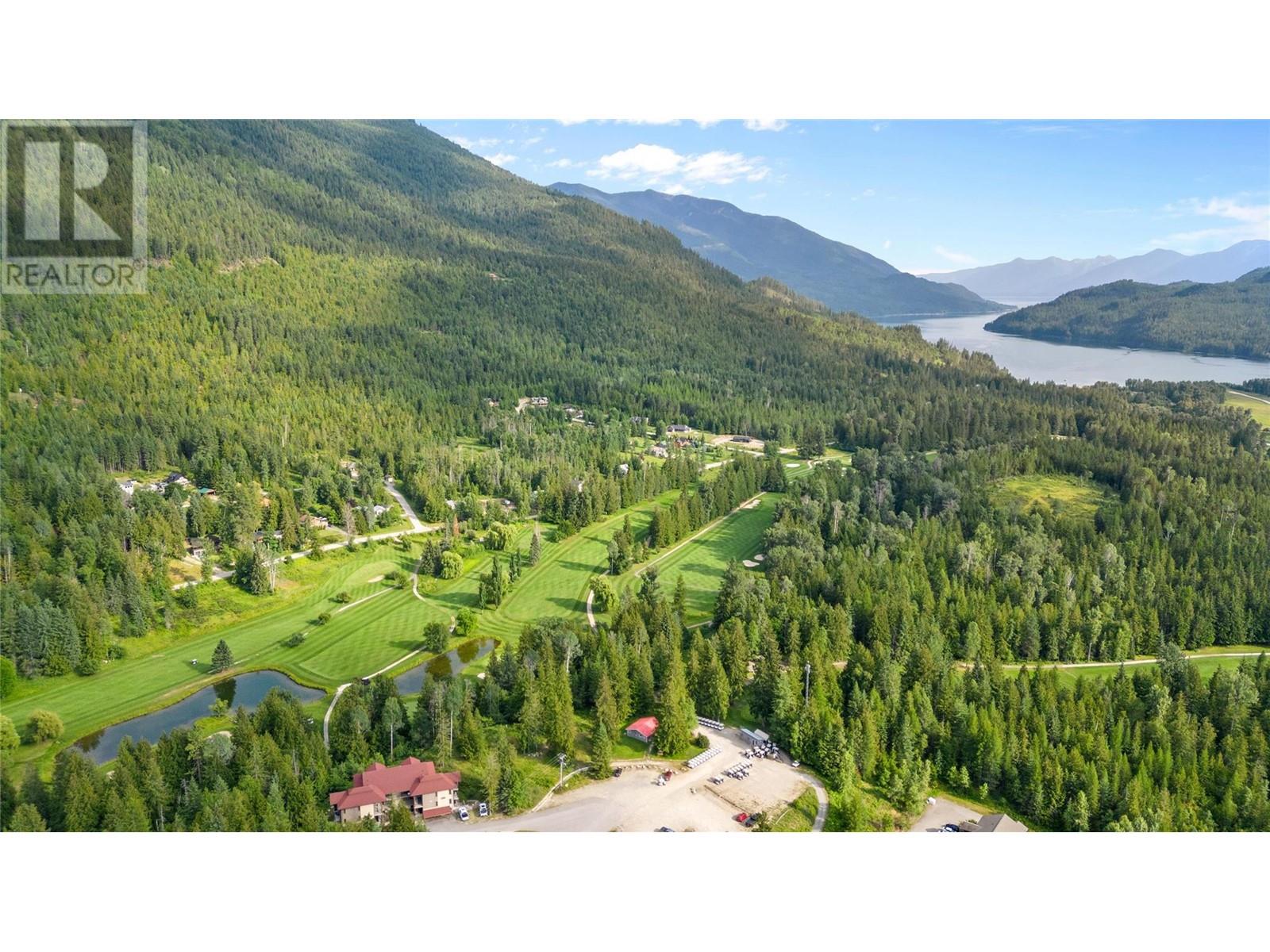 16310 Woolgar Road Unit 14 Share Of 220, Crawford Bay, BC V0B 1E0