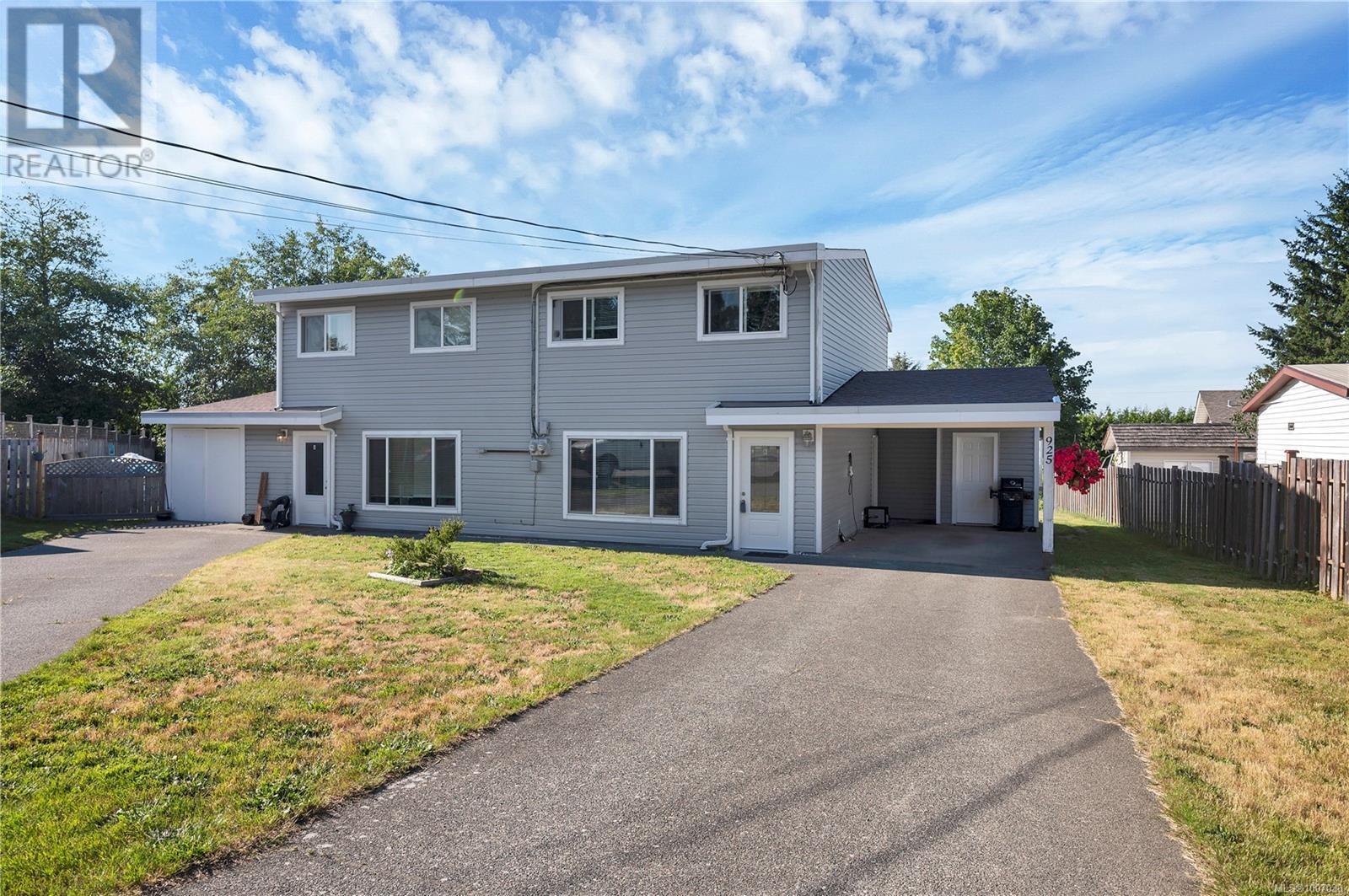 925 Watson Cres, Campbell River, BC V9W 5N4