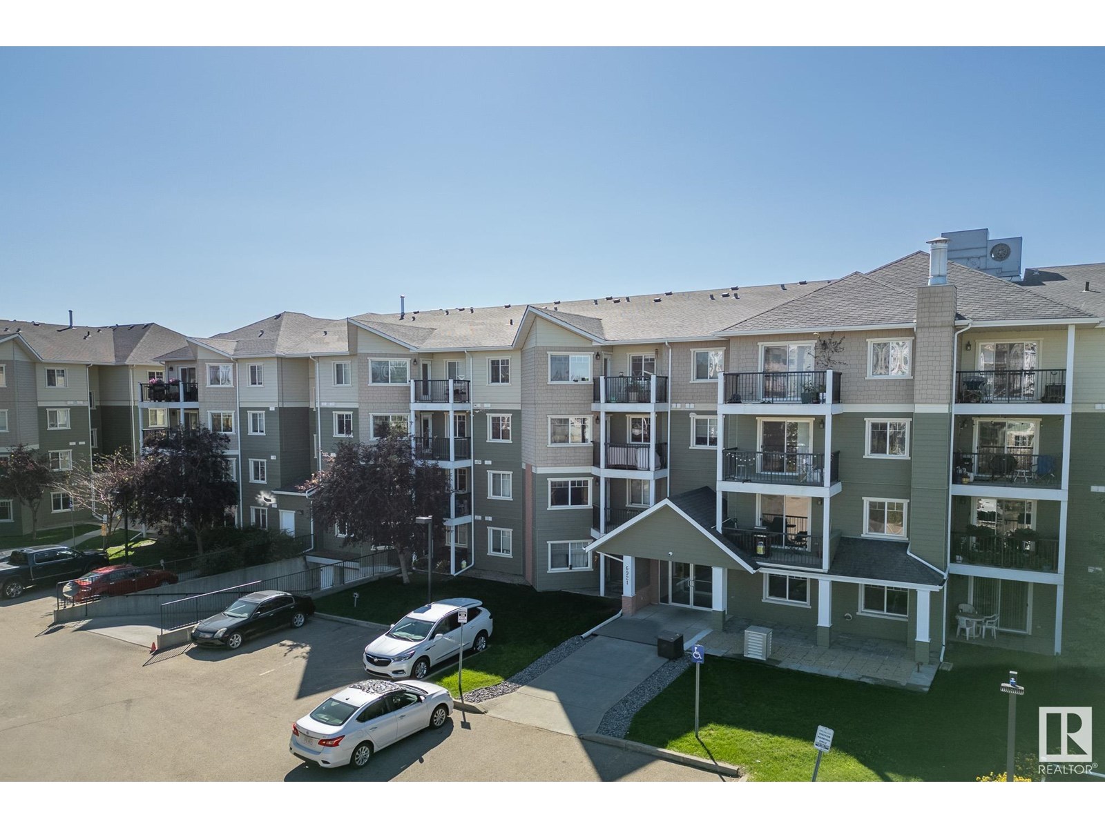 6921 199 Street Northwest #417, Edmonton, AB T5T 3X7