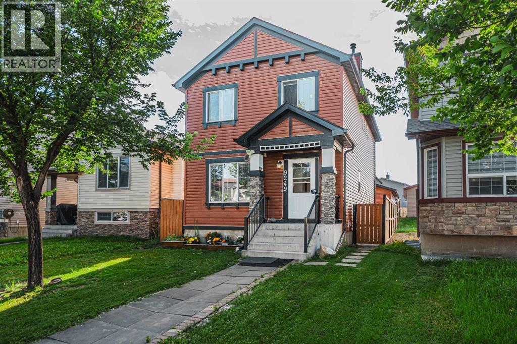 9249 Saddlebrook Dr NE, Calgary, AB T3J 5M5