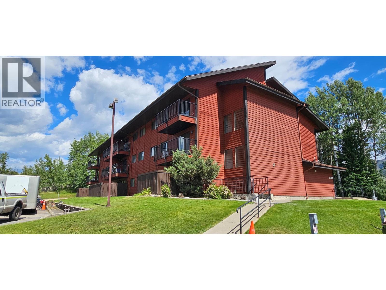 1286 Ponderosa Drive Unit 318c, Sparwood, BC V0B 2G2