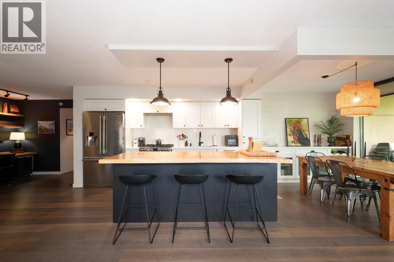 683 W Victoria Park Unit 308, North Vancouver, BC V7M 0A2