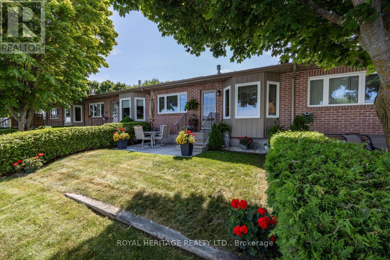 15 234 Water St, Scugog, ON L9L 1C4