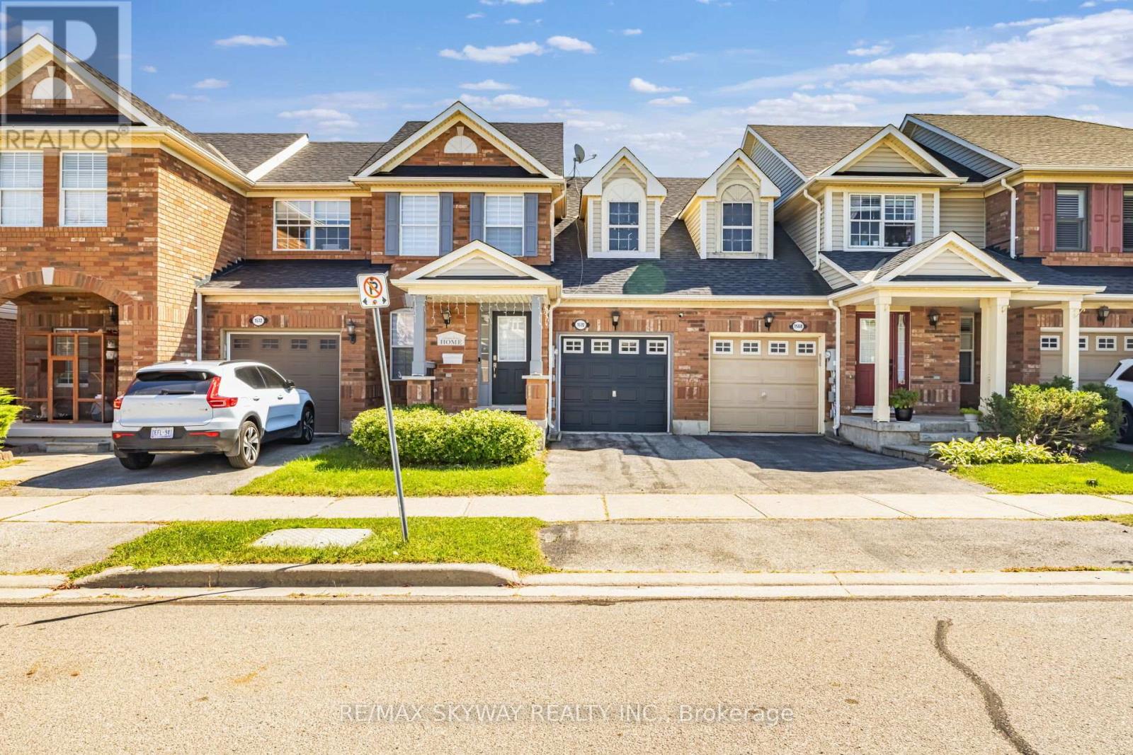 1570 Cartwright Cres, Milton, ON L9T 5N5