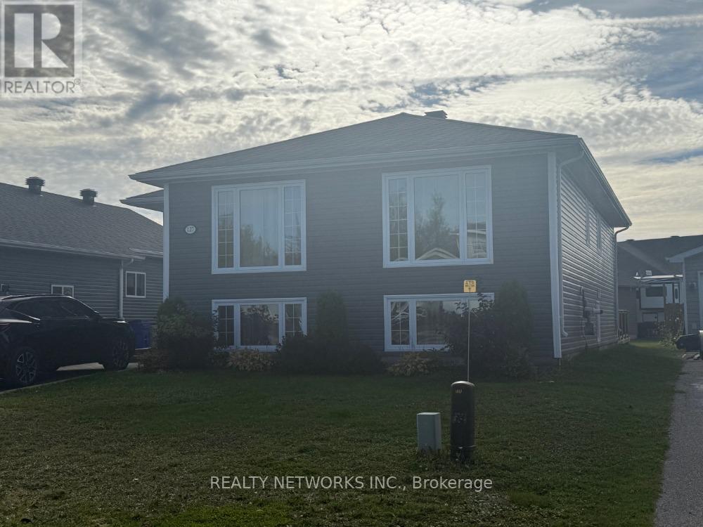 127 Jv Bonhomme Blvd, Timmins, ON P4P 0A2