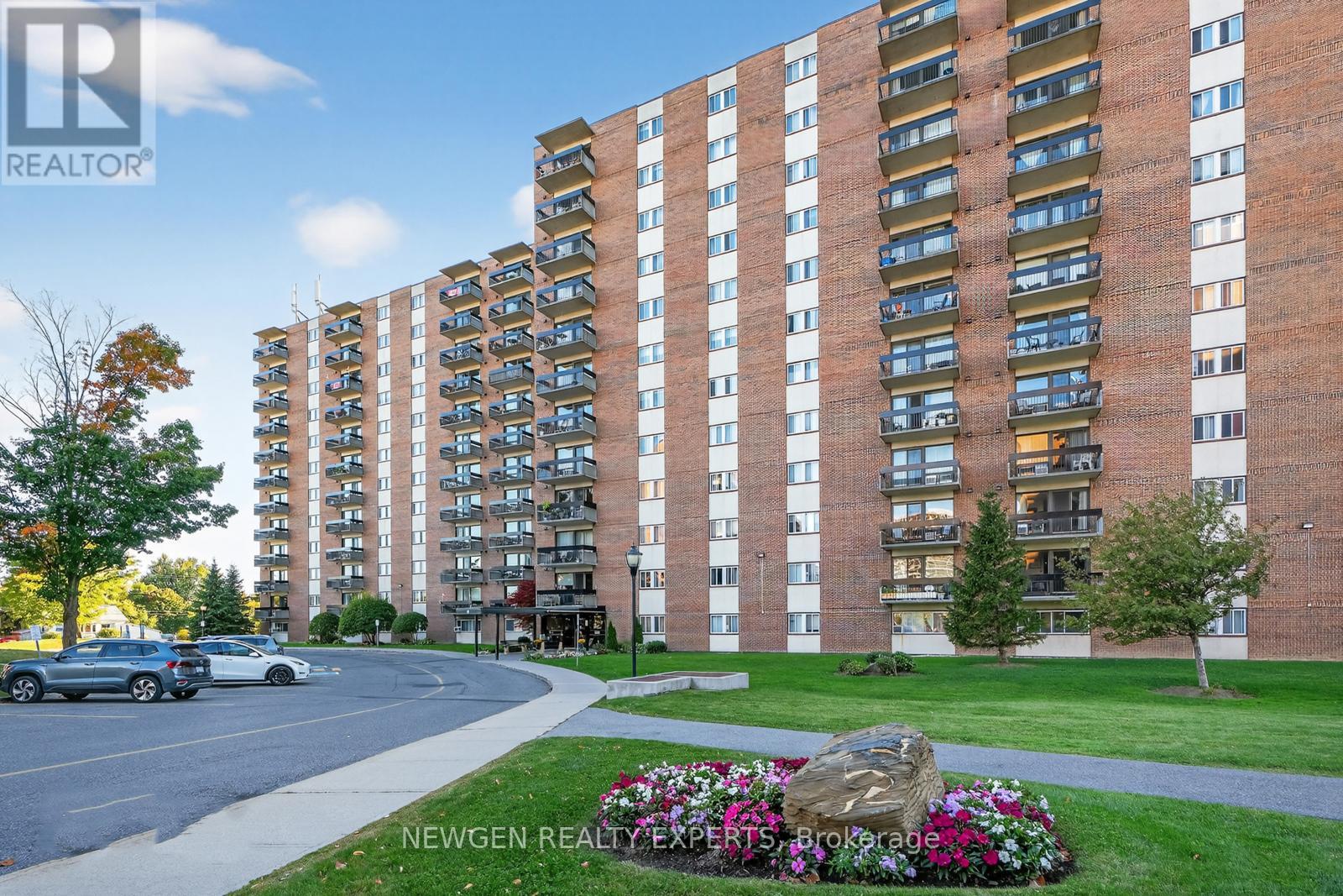 915 1505 Baseline Rd, Ottawa, ON K2C 3L4
