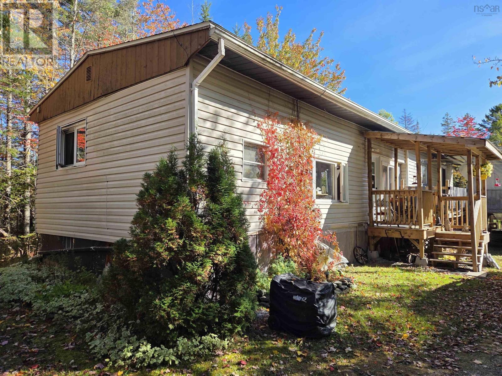 624 Salem Cross Rd, Macphees Corner, NS B0N 2H0