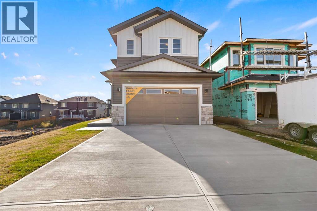 86 Emerson Cres, Okotoks, AB T1S 3M9