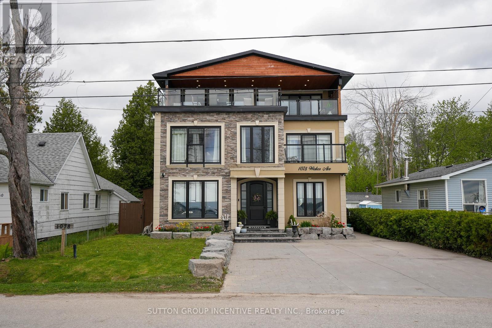 1078 Wisker Ave, Innisfil, ON L9S 2B3