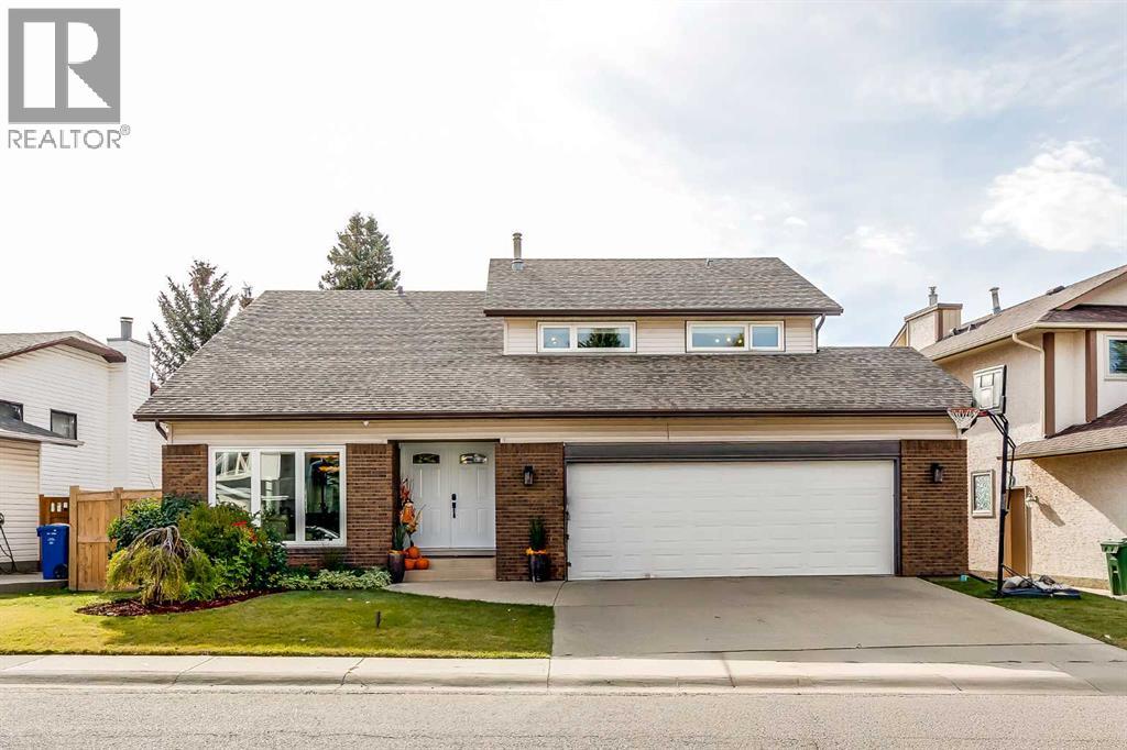 347 Hawkcliff Way NW, Calgary, AB T3G 2W7