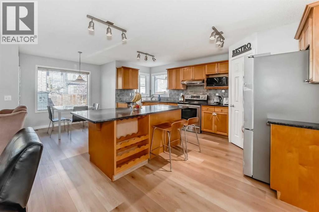 307 Panatella Ct NW, Calgary, AB T3K 5Y1