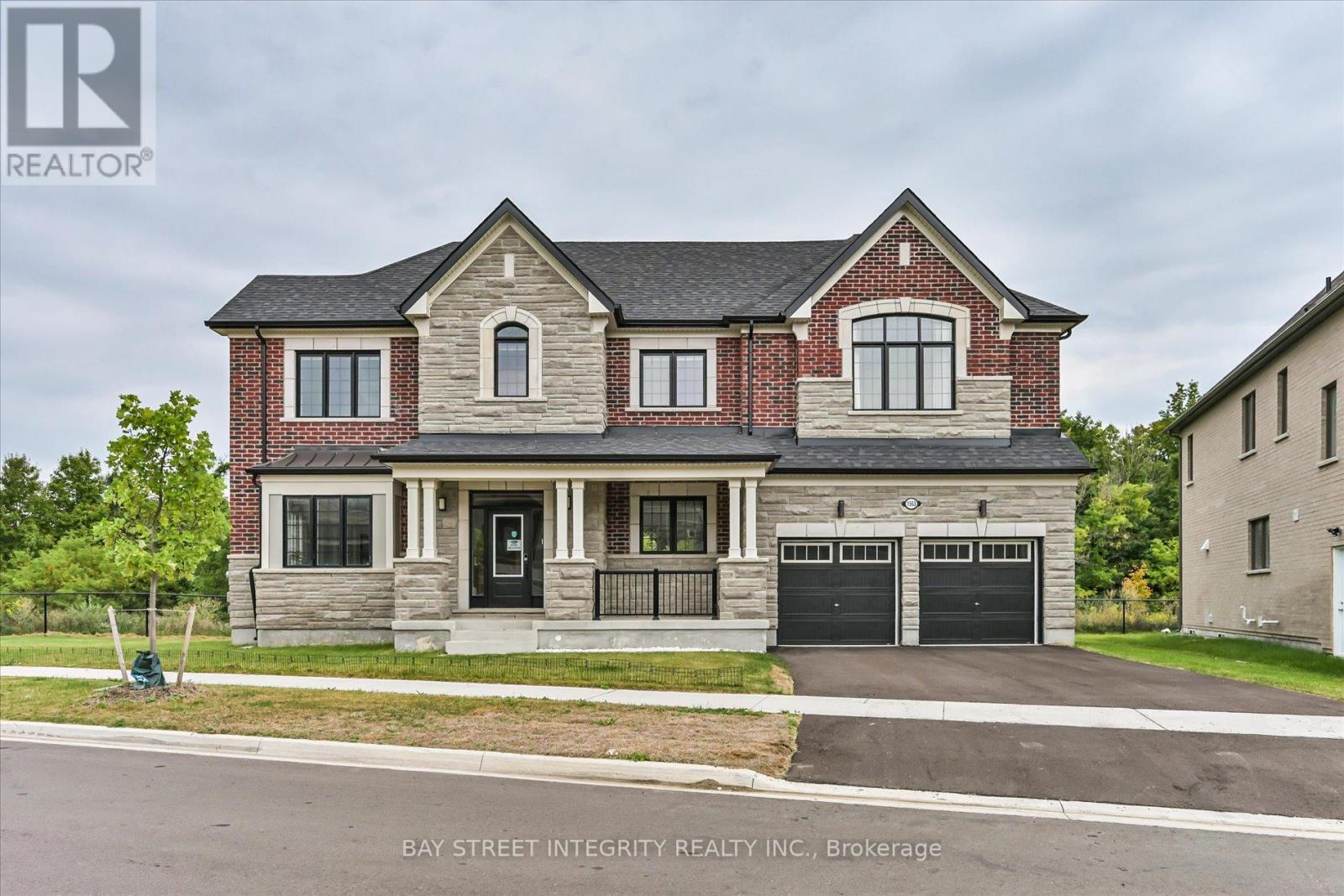 1553 Honey Locust Pl, Pickering, ON L1X 0P1