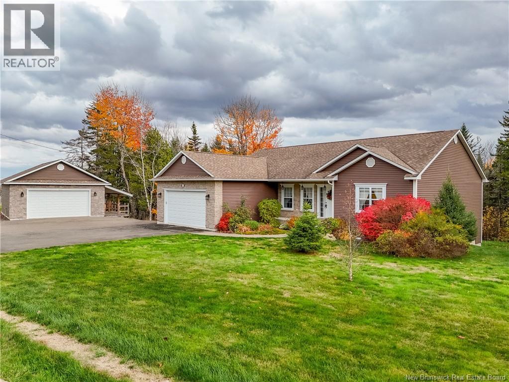 35 Hannah Cres, Killarney Road, NB E3A 0H4