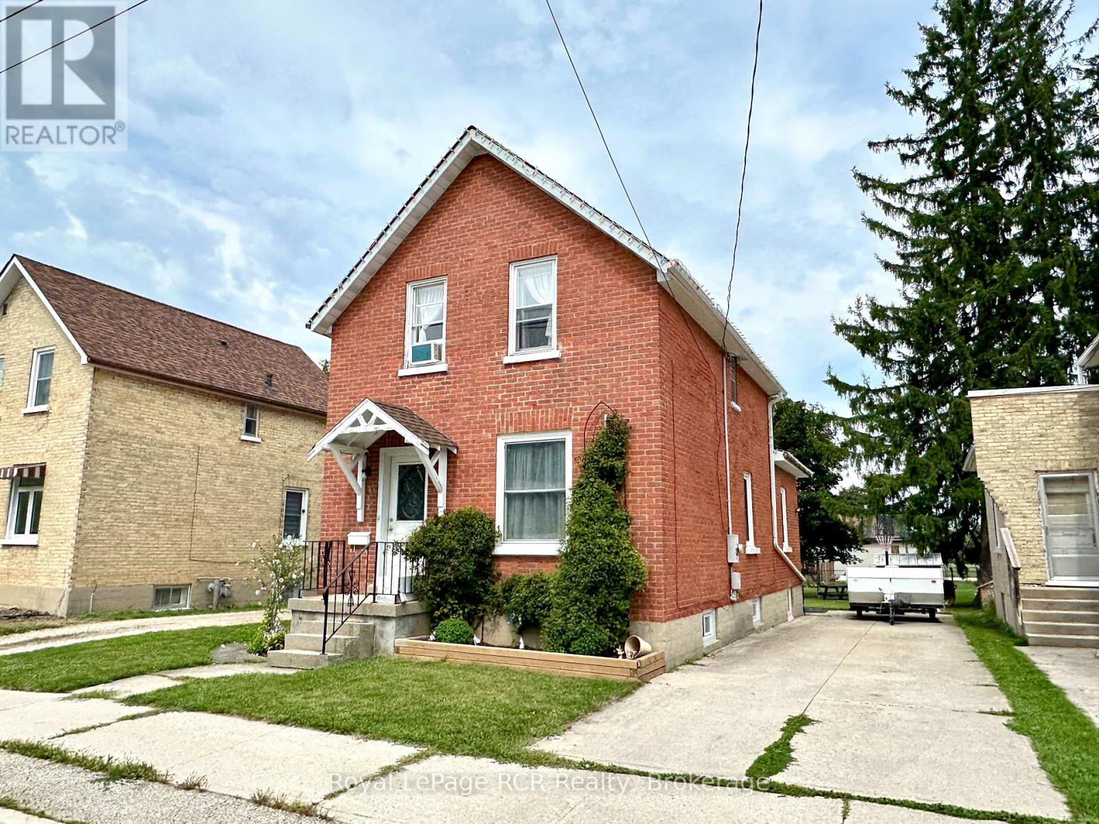 510 12th Street, Hanover, ON N4N 1V9
