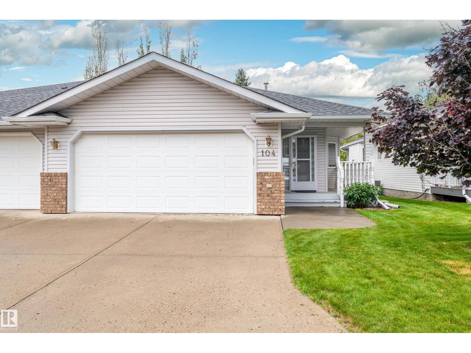 104 Lakeside Pl, Leduc, AB T9E 6P3