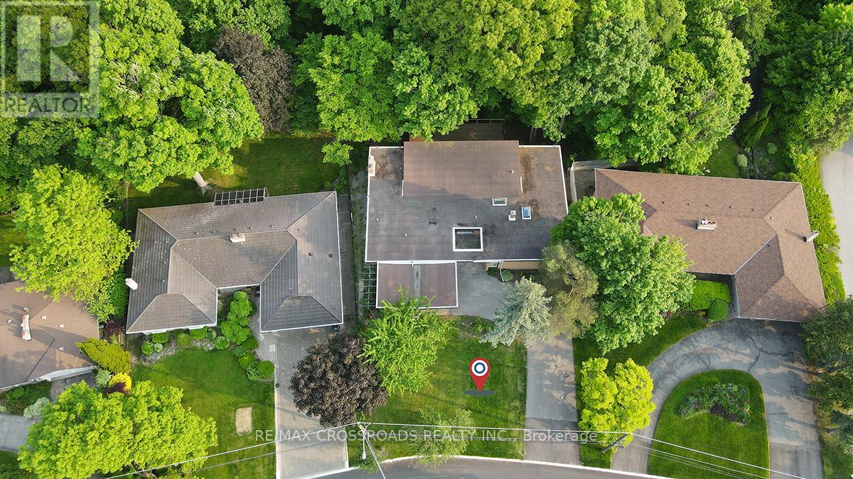 53 Forest Grove Dr, Toronto, ON M2K 1Z4