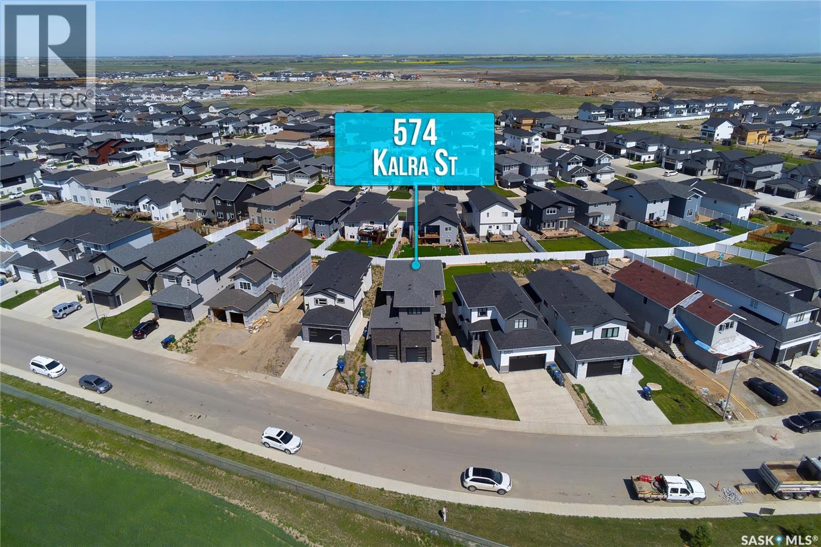 547 Kalra St, Saskatoon, SK S7W 1E8