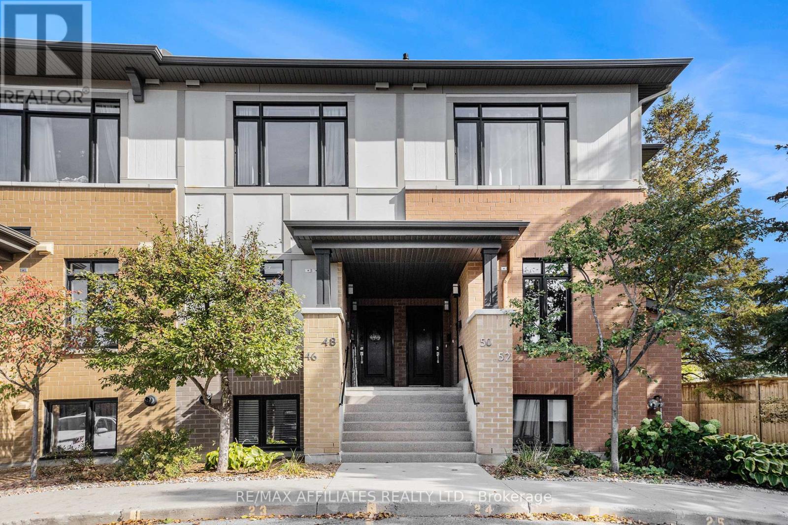 52 Bergeron Private, Ottawa, ON K1C 0C2