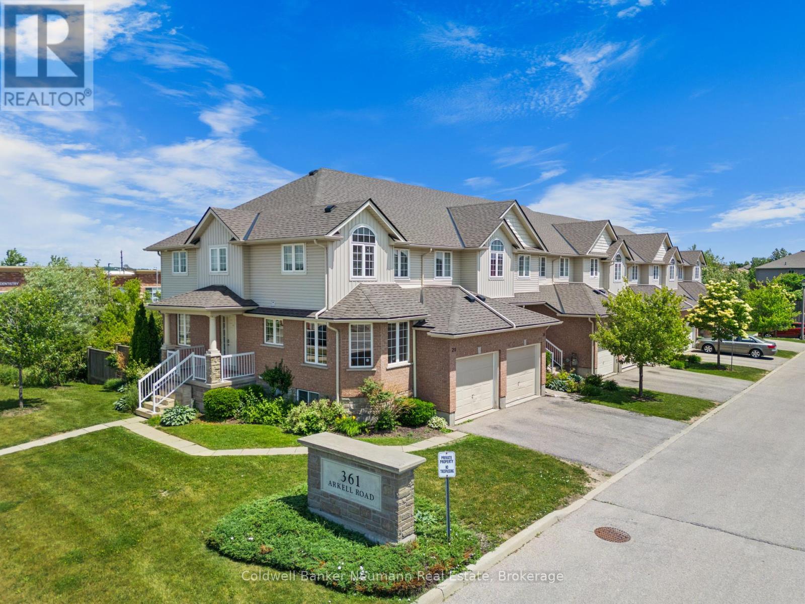28 361 Arkell Rd, Guelph, ON N1L 1E5