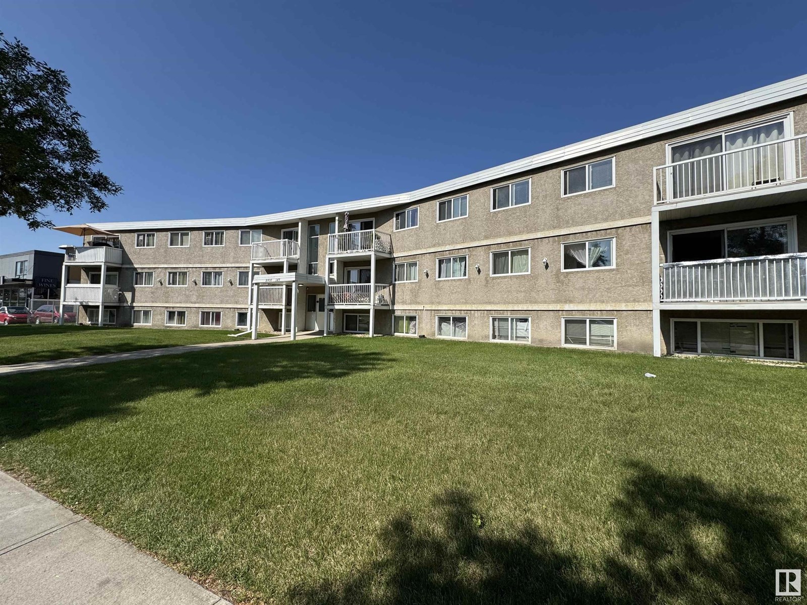 8930 149 Street #207, Edmonton, AB T5R 1B8