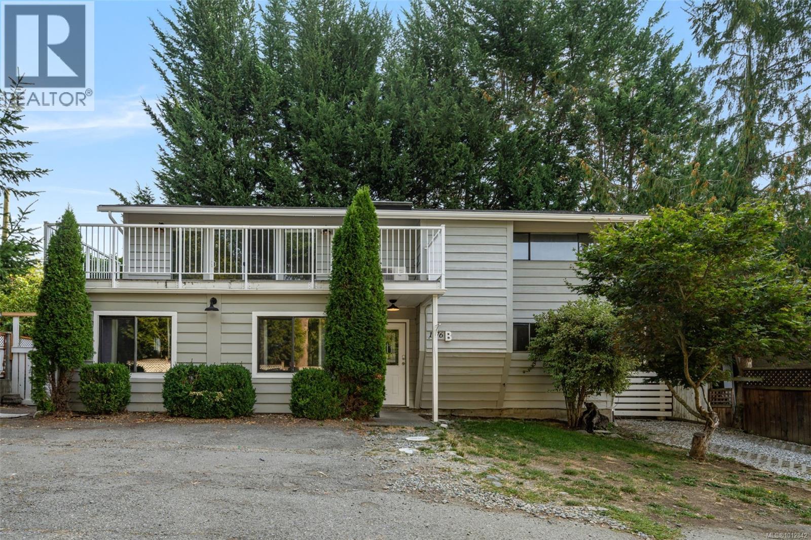 1176 Damelart Way #b, Central Saanich, BC V8M 1E3