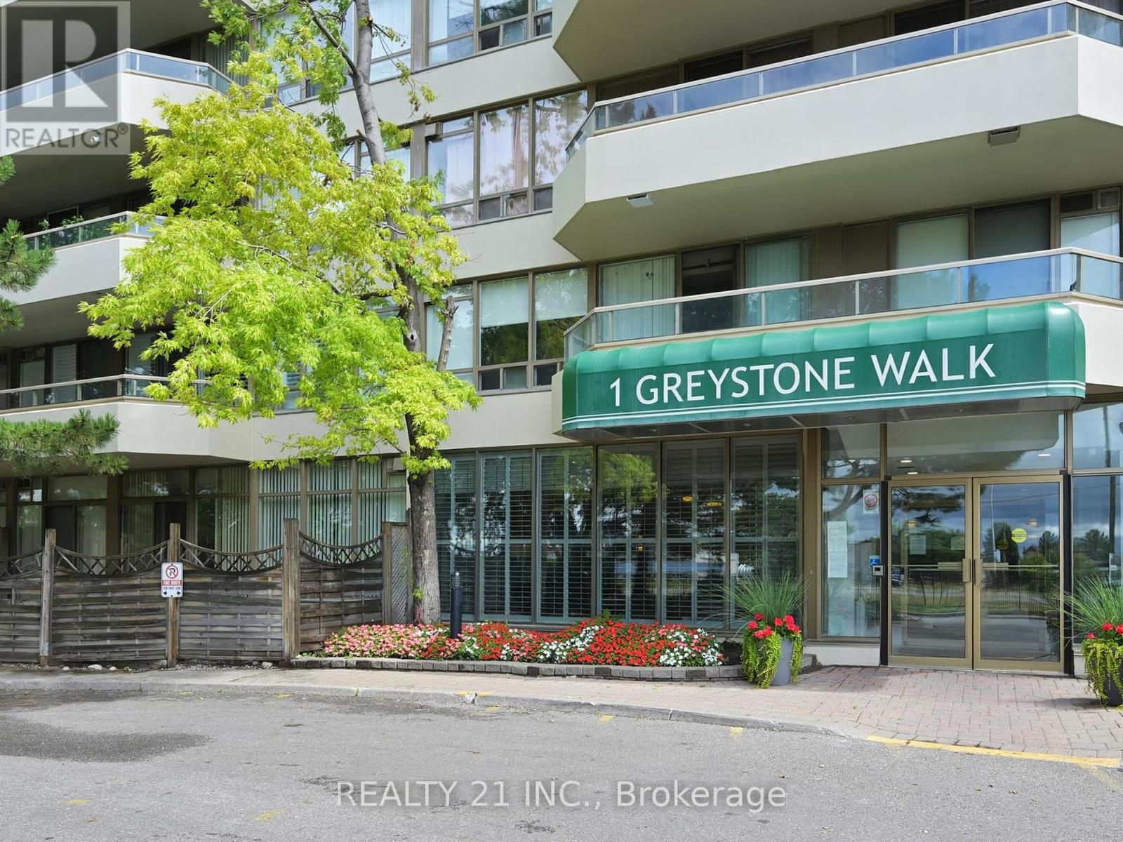 488 1 Greystone Walk Dr, Toronto, ON M1K 5J3