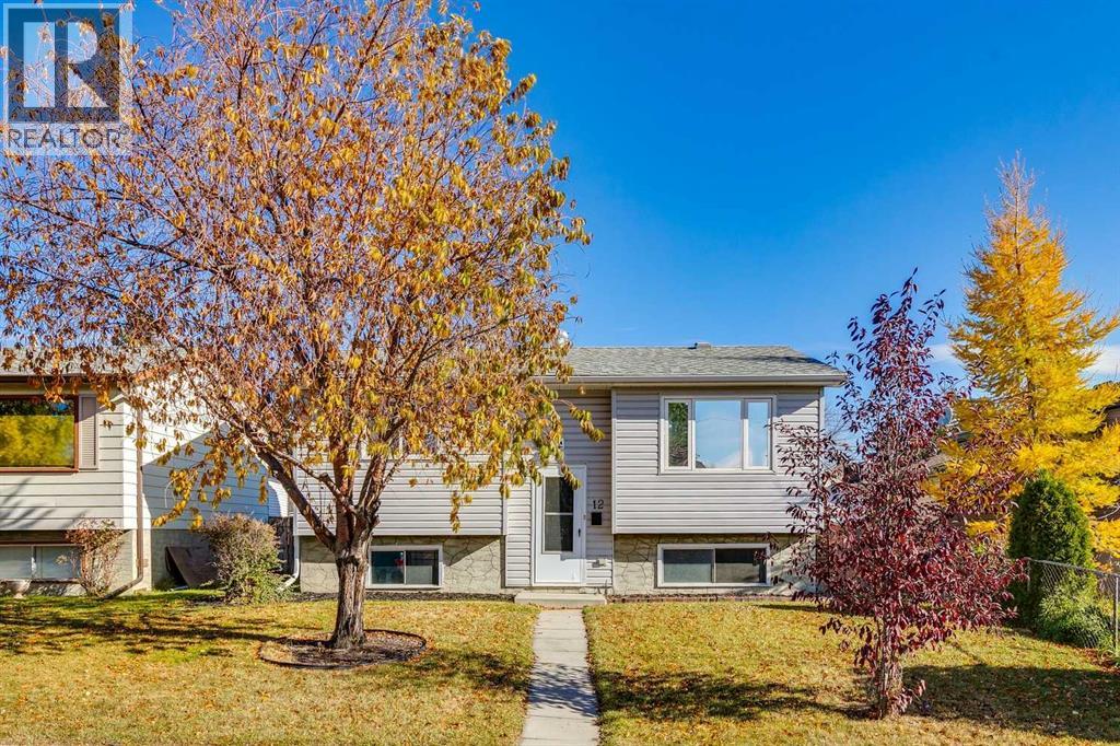 12 Doverthorn Pl SE, Calgary, AB T2B 2B8