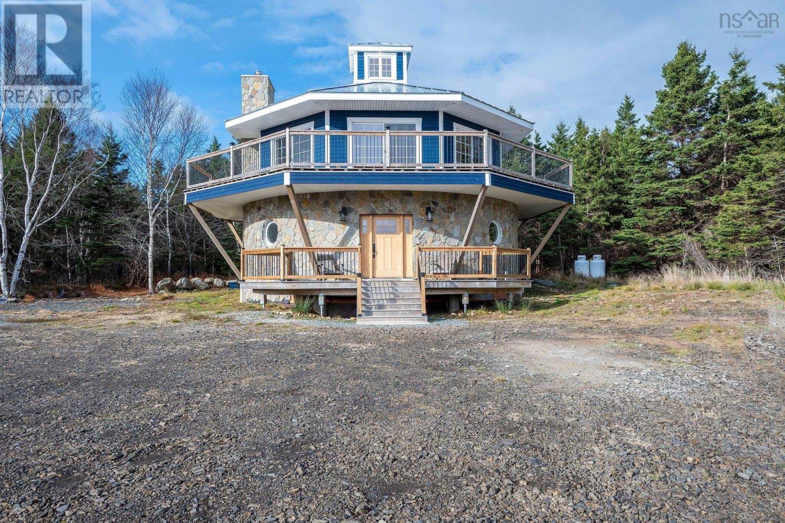 93 Rye Hill Roadlunenburg County, Lunenburg, NS B0J 2C0