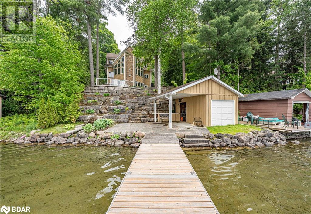 2240 S Orr Lake Rd, Springwater, ON L0L 1P0