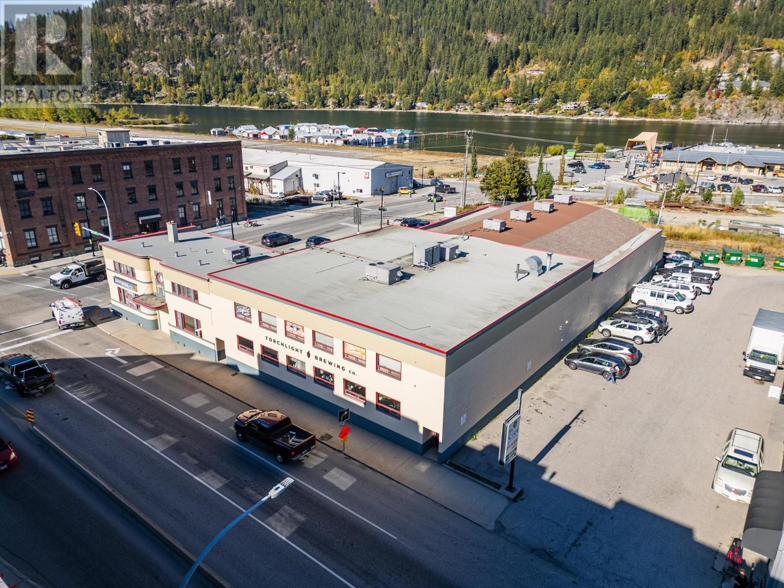125 Hall St, Nelson, BC V1L 7B4