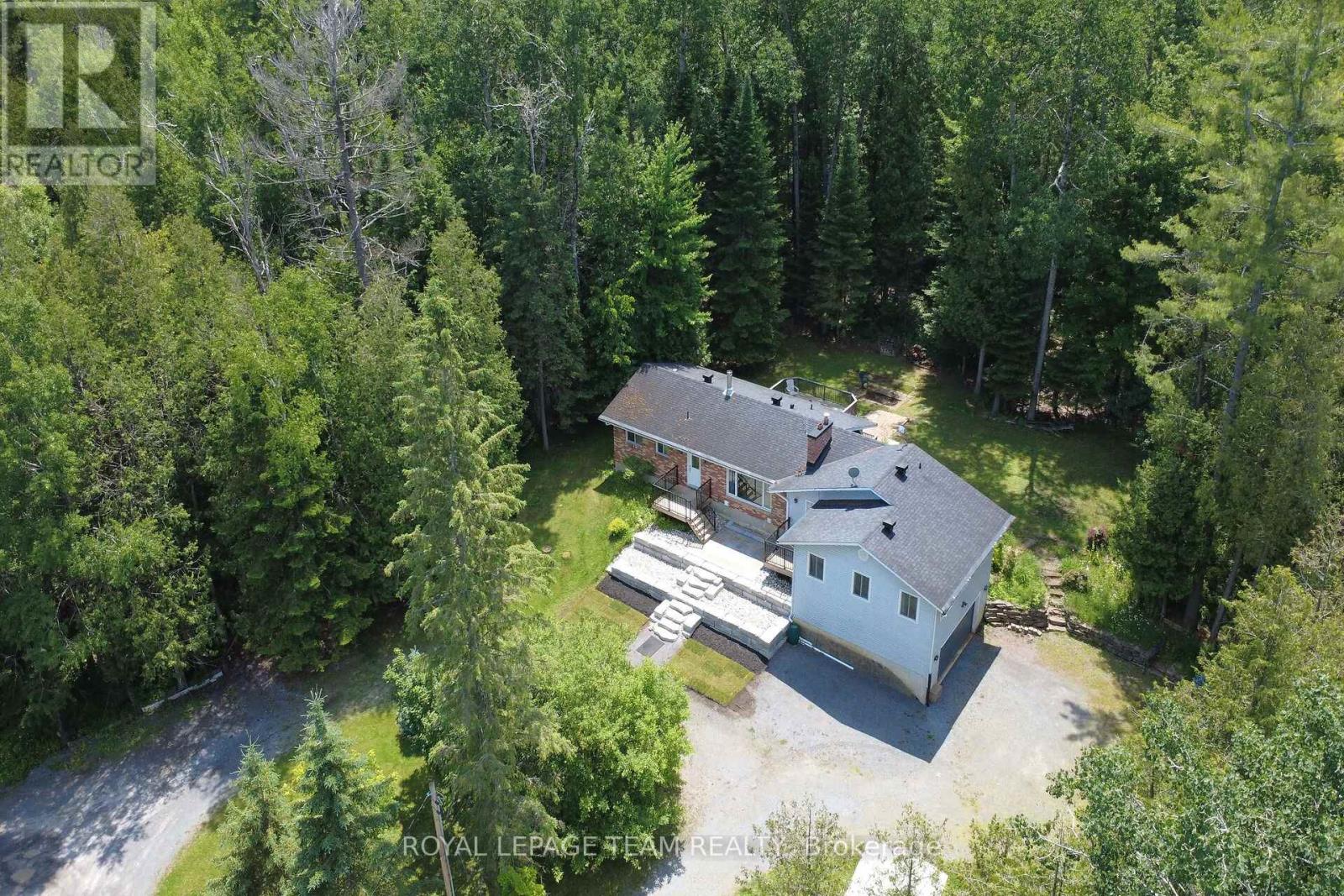 3681 Armitage Ave, Ottawa, ON K0A 1T0