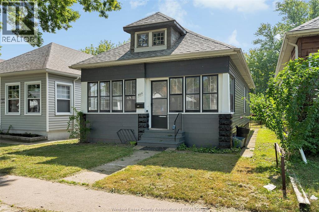 505 Mckay, Windsor, ON N9B 1Z7