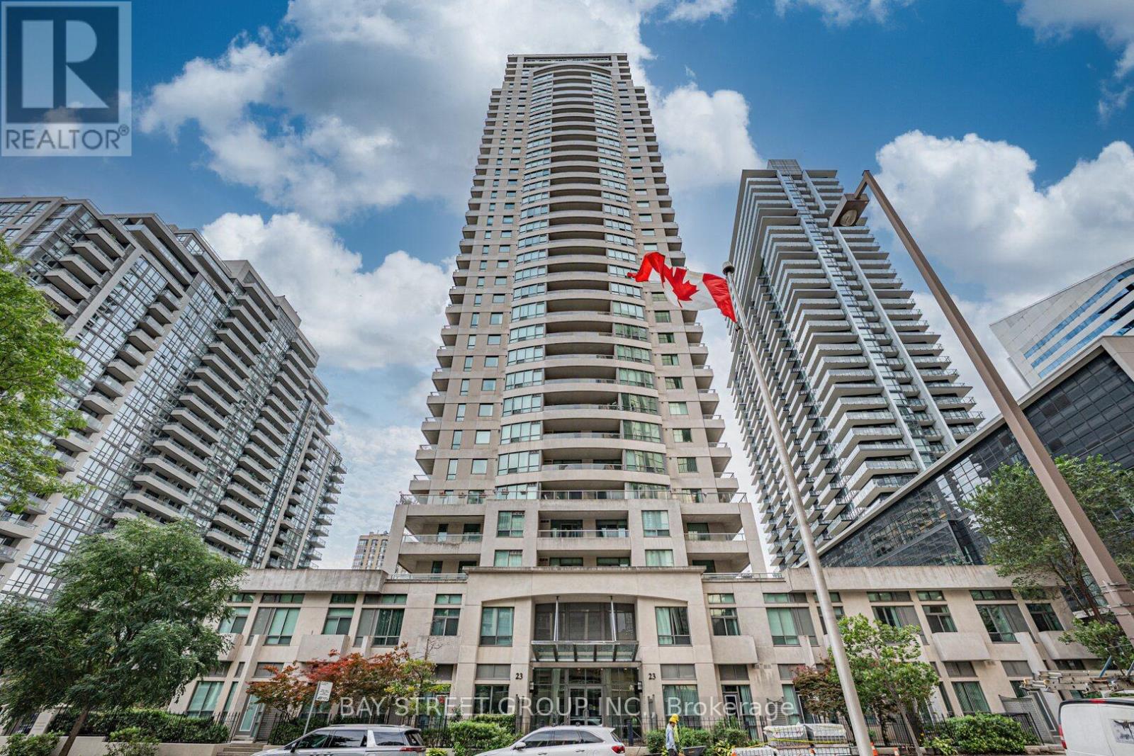 3802 23 Hollywood Ave, Toronto, ON M2N 7L8