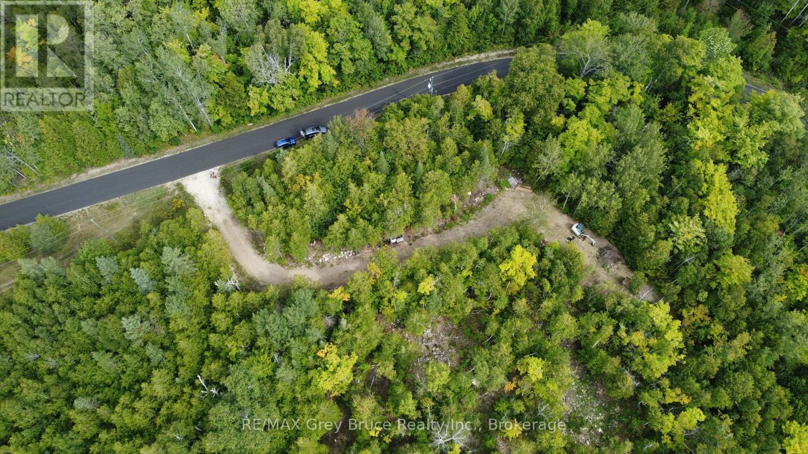 41 Noble Dr, Northern Bruce Peninsula, ON N0H 1Z0