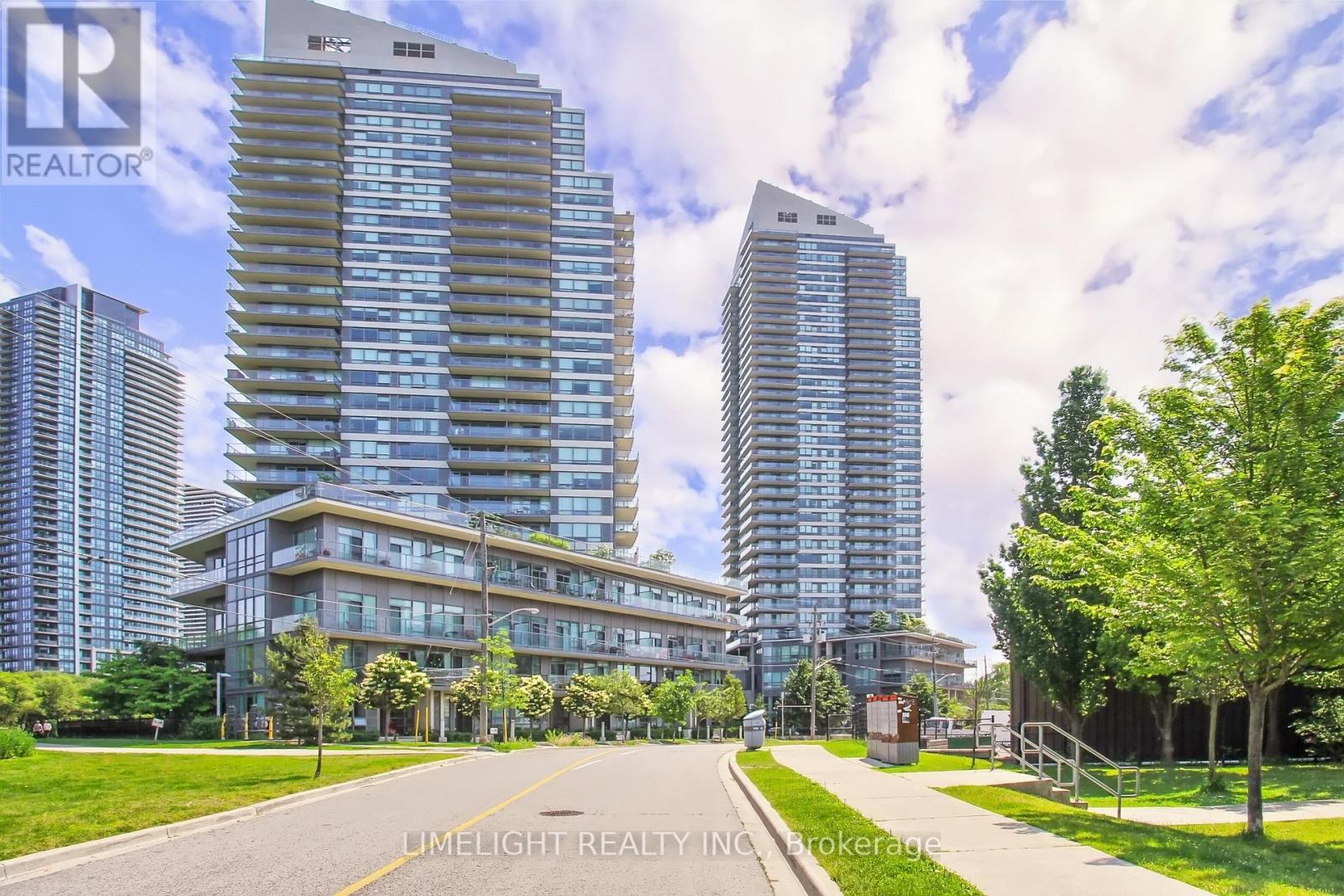 2208 2240 Lake Shore Blvd W, Toronto, ON M8V 0B1
