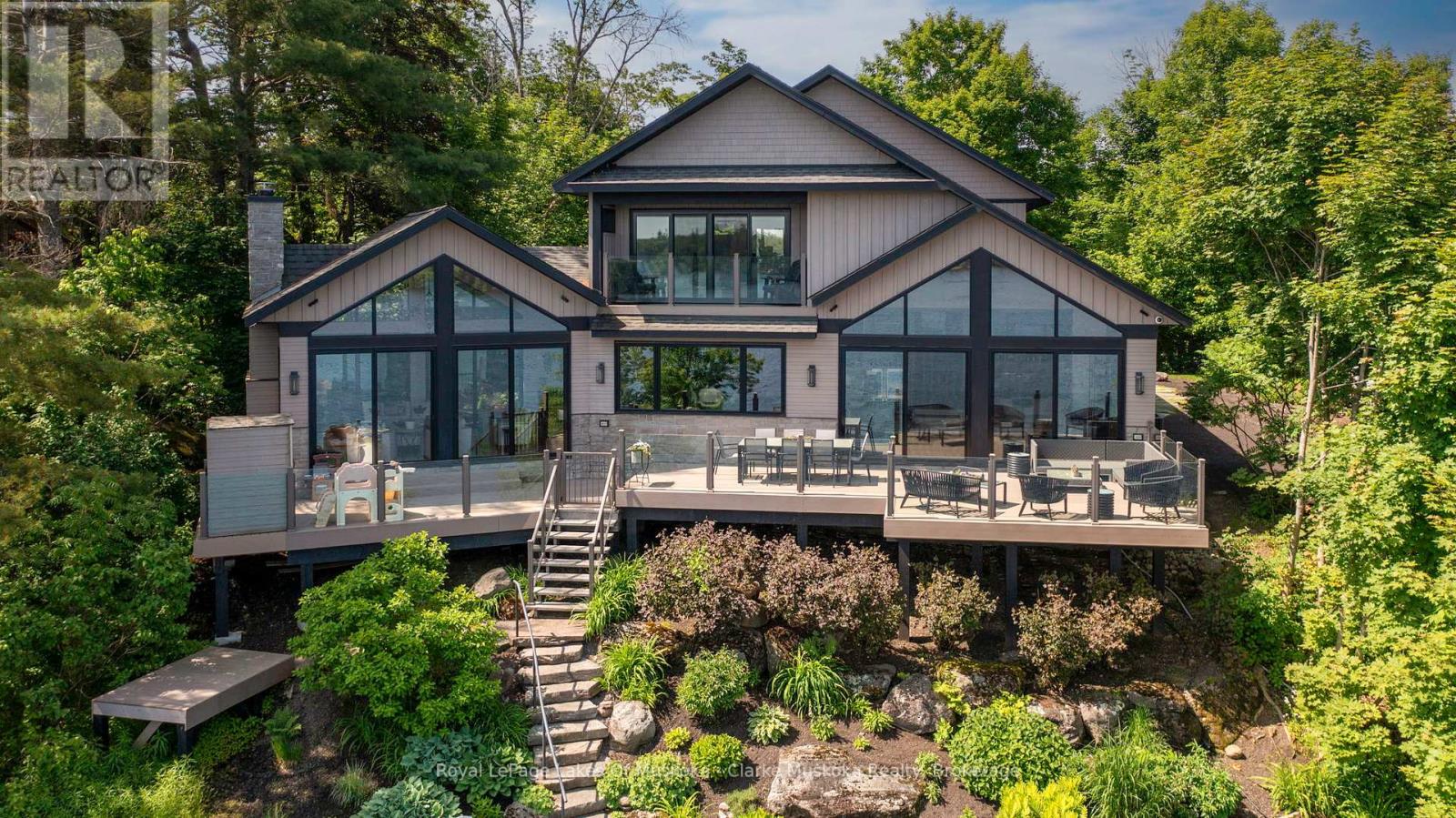 305 Wapaska Cres, Gravenhurst Muskoka S, ON P1P 0E9