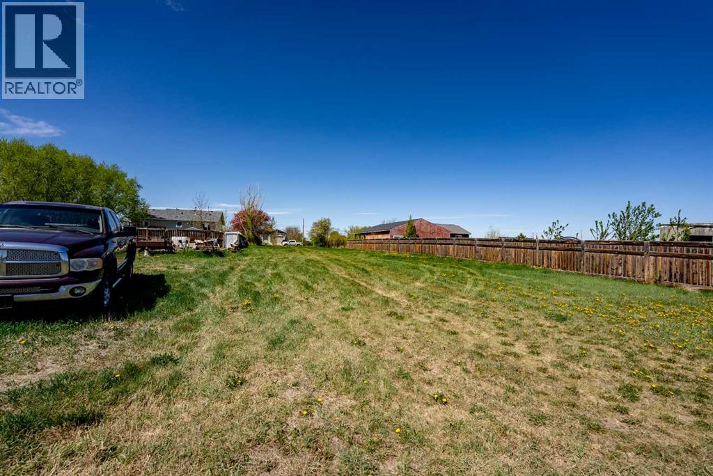 300 Unit 255n #w, Raymond, AB T0K 2S0