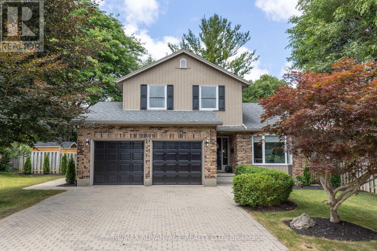1809 Phillbrook Dr, London, ON N5X 2Y2