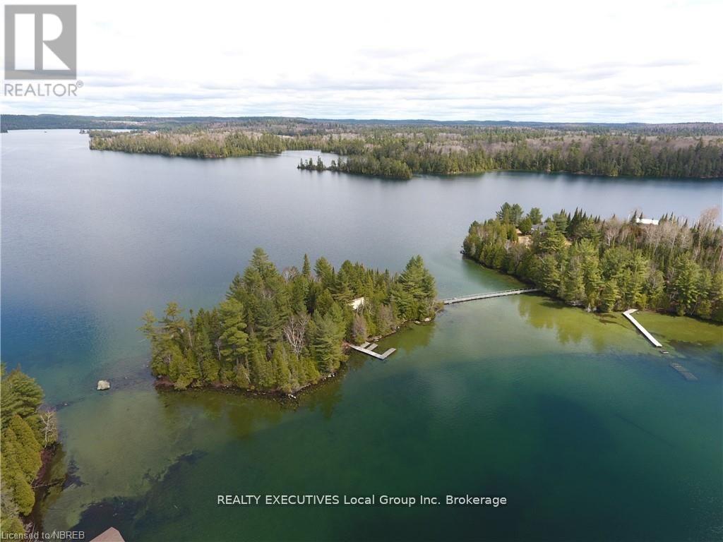 2 Island 939, Temagami, ON P0H 2H0