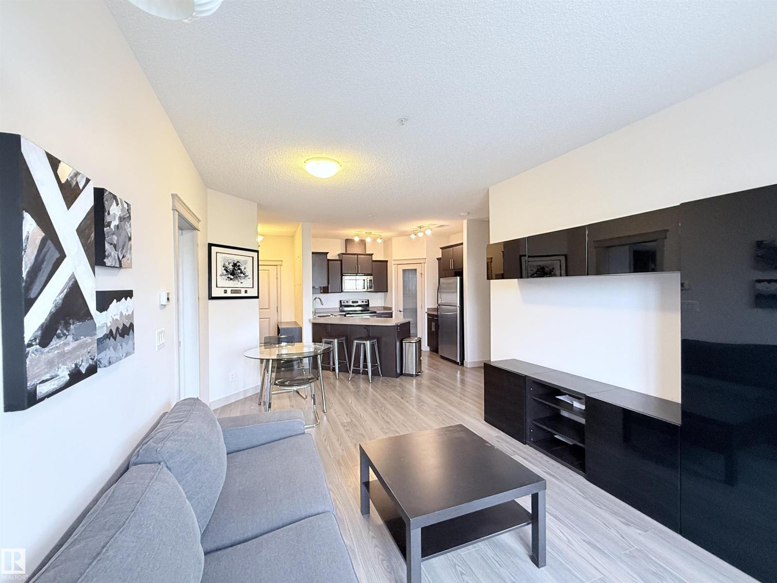 4075 Clover Bar Rd #205, Sherwood Park, AB T8H 0R6