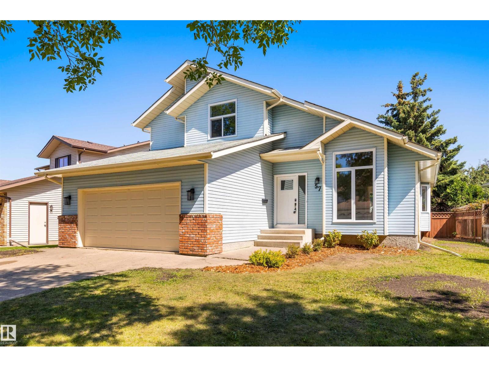 57 Deane Cr, St. Albert, AB T8N 5A2
