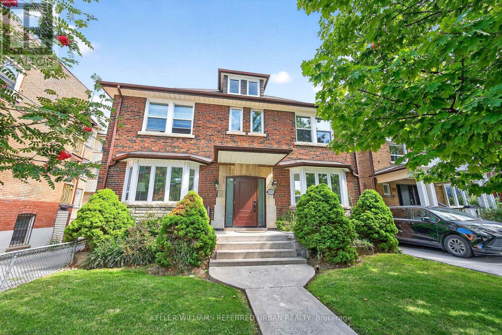 93 Northcliffe Blvd, Toronto, ON M6H 3H3