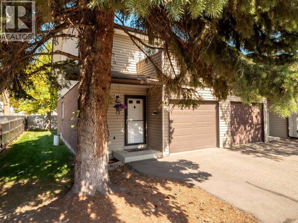 4025 Glacier Avenue S Unit 13, Lethbridge, AB T1K 3P2