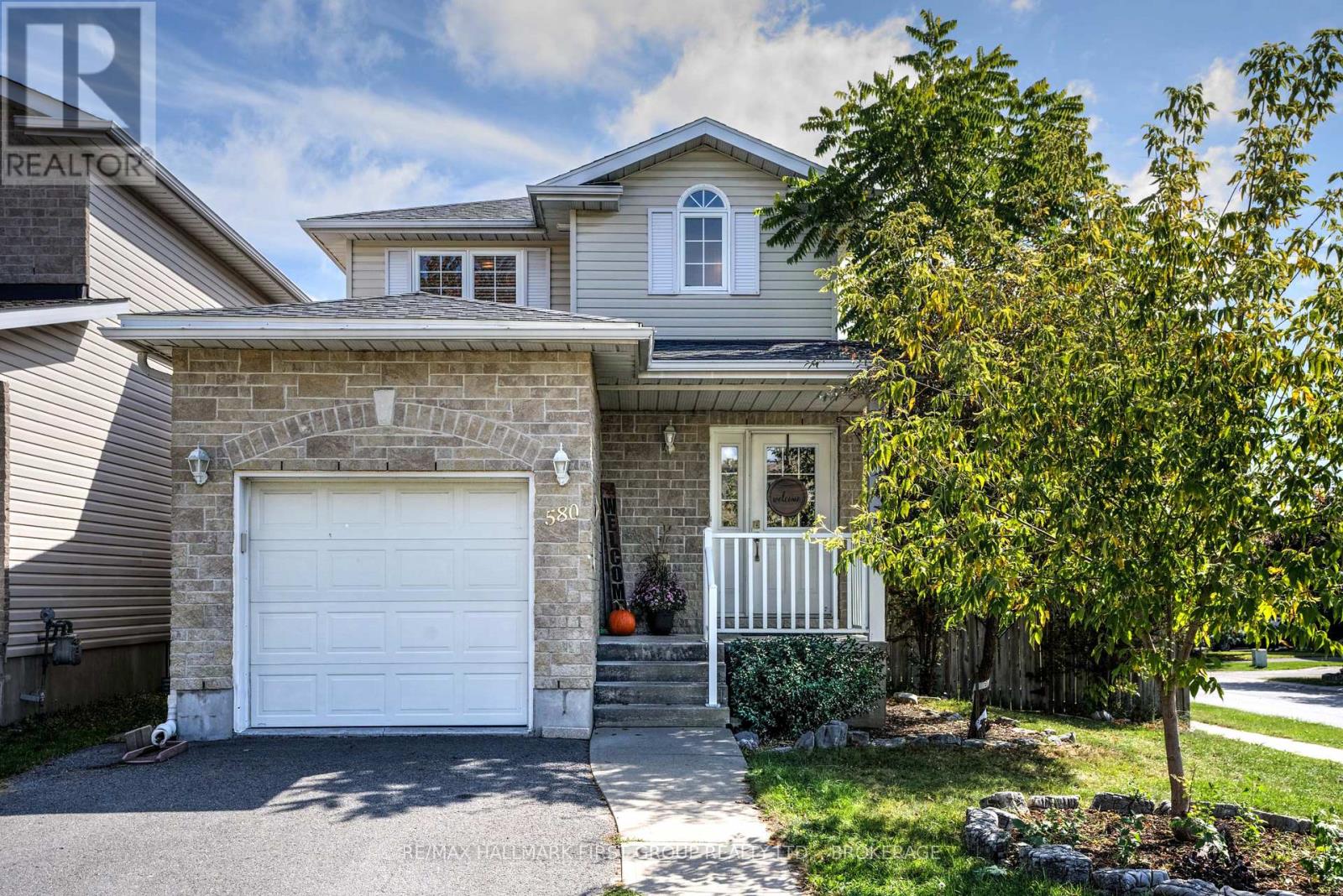 580 Heritage Ct, Kingston, ON K7M 9C9