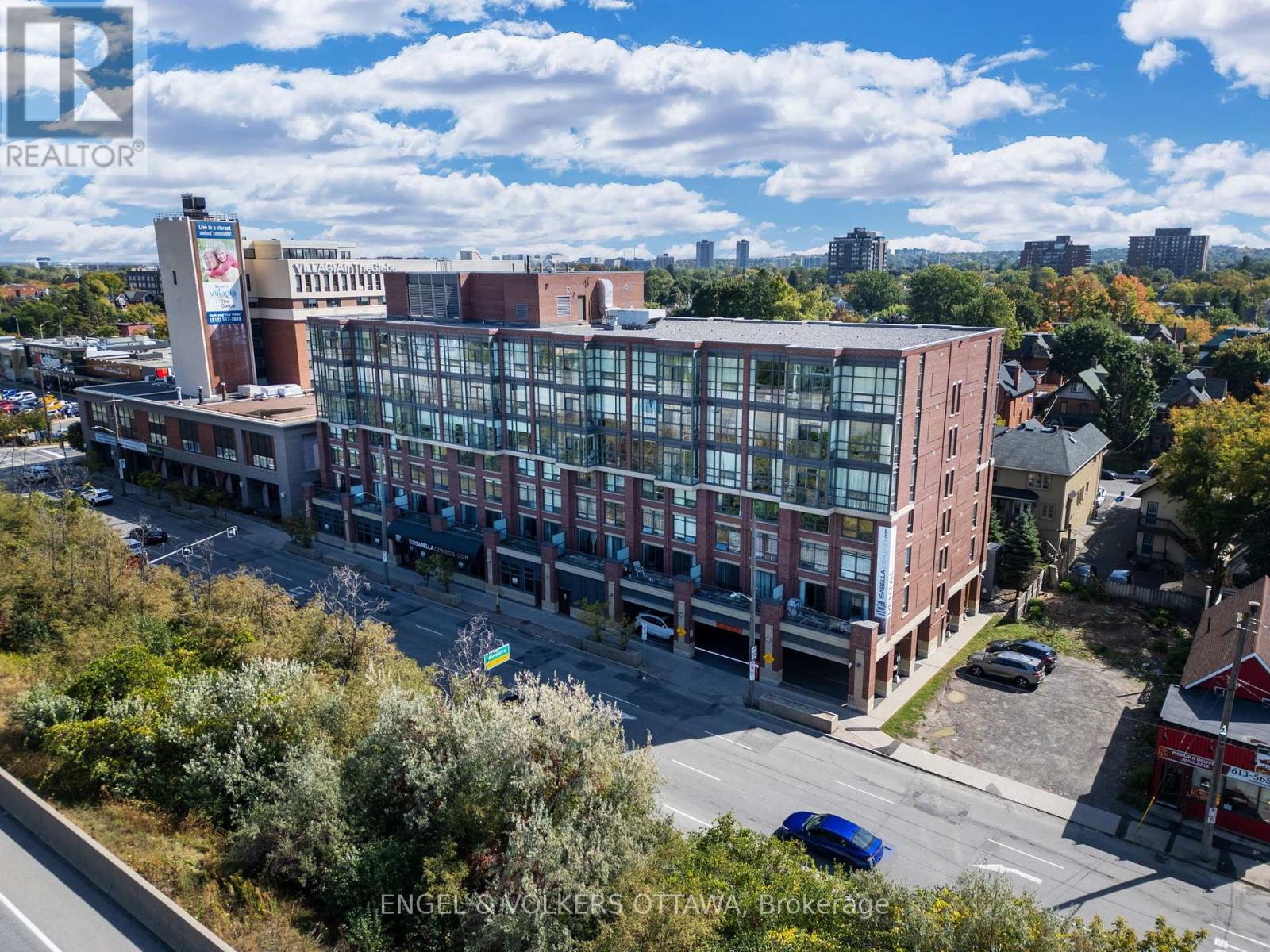 611 100 Isabella St, Ottawa, ON K1S 1V5
