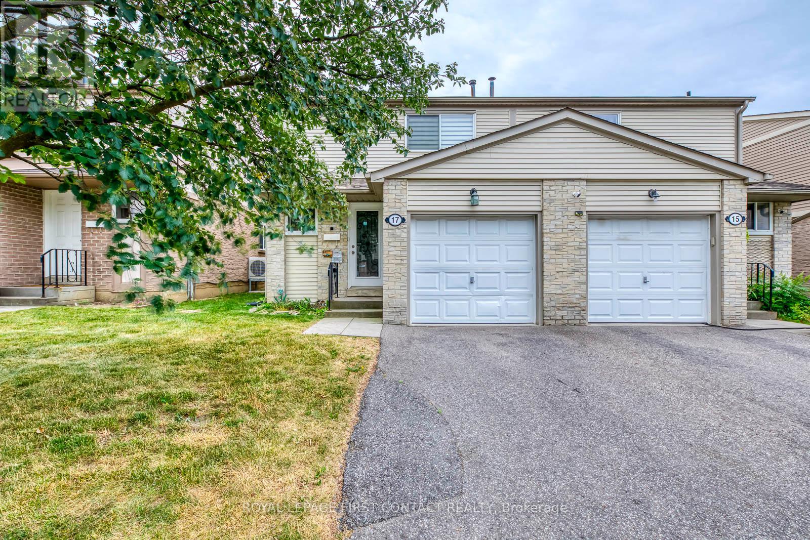 17 New Port Way, Markham Thornhill, ON L3T 5G3