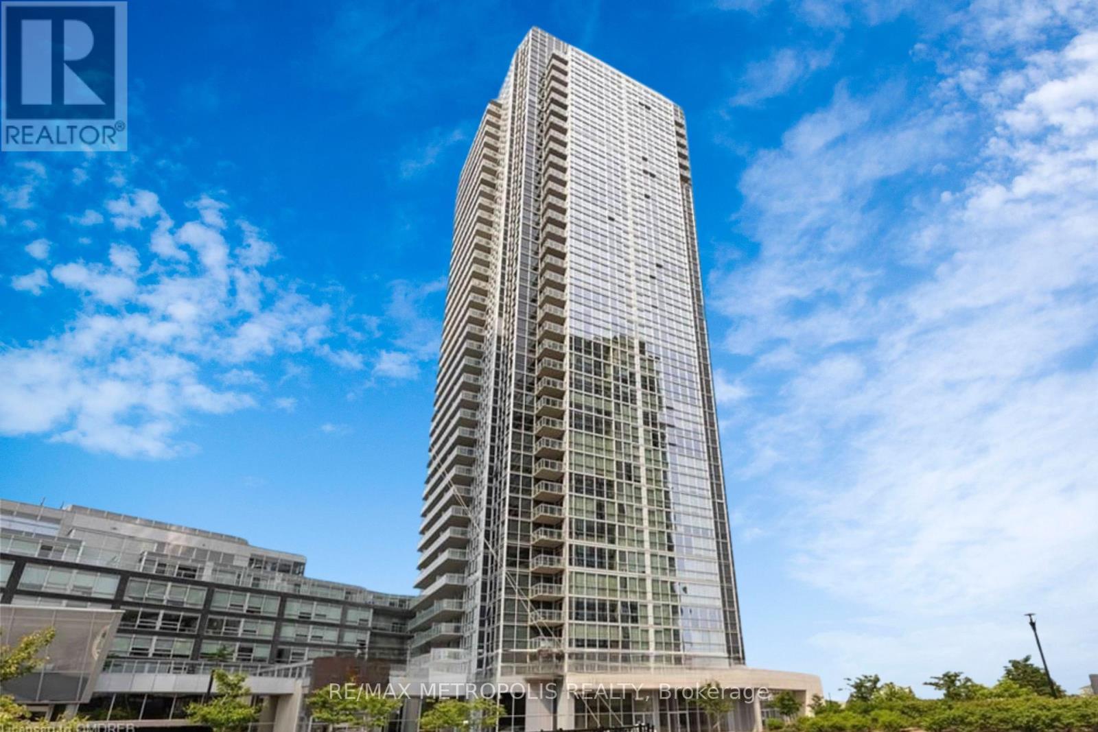 311 2908 Highway 7, Vaughan, ON L4K 0K5
