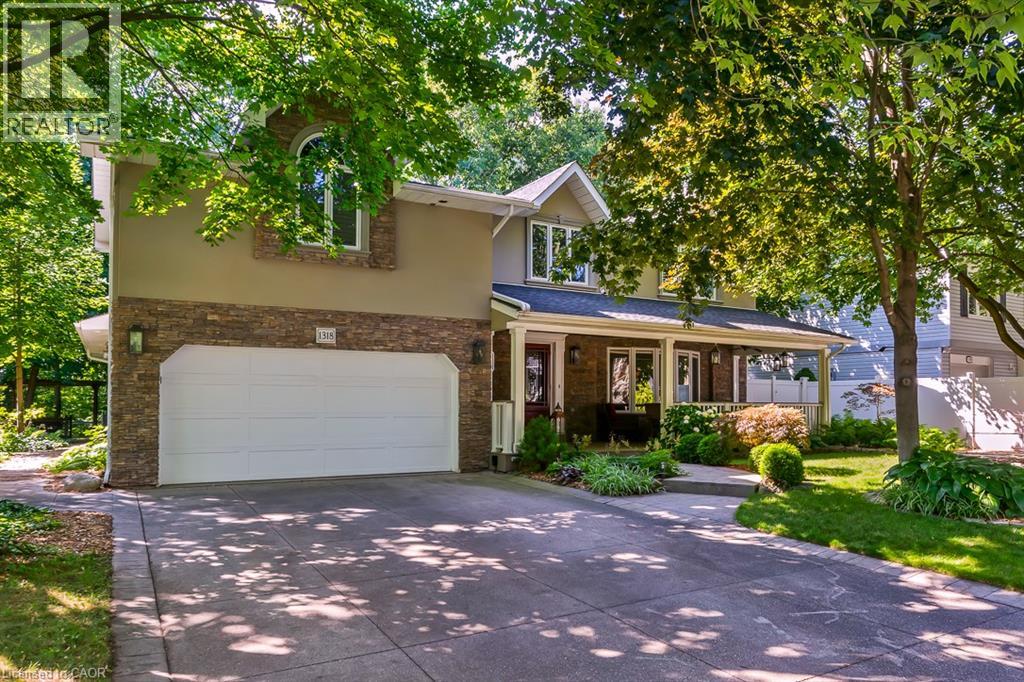 1318 Hillview Cres, Oakville, ON L6H 2C7