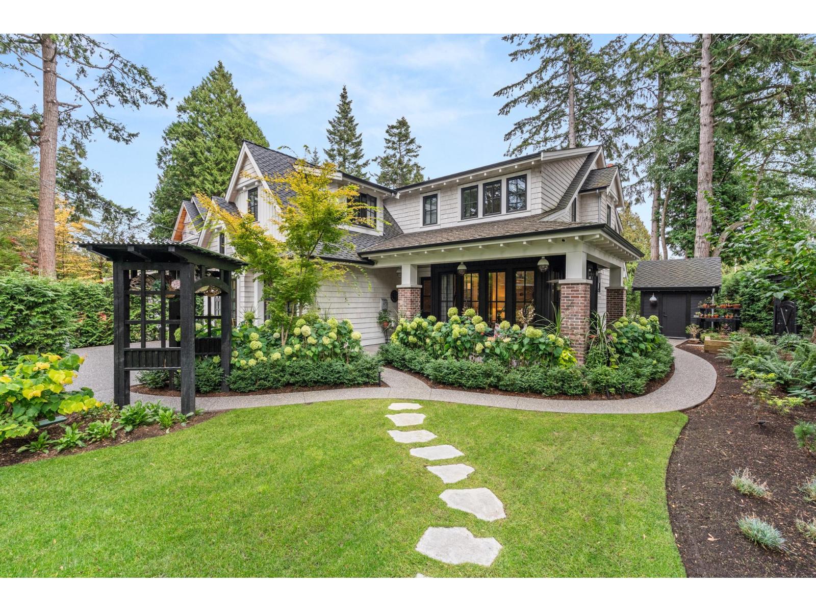 2408 Christopherson Rd, Surrey, BC V4A 5W2
